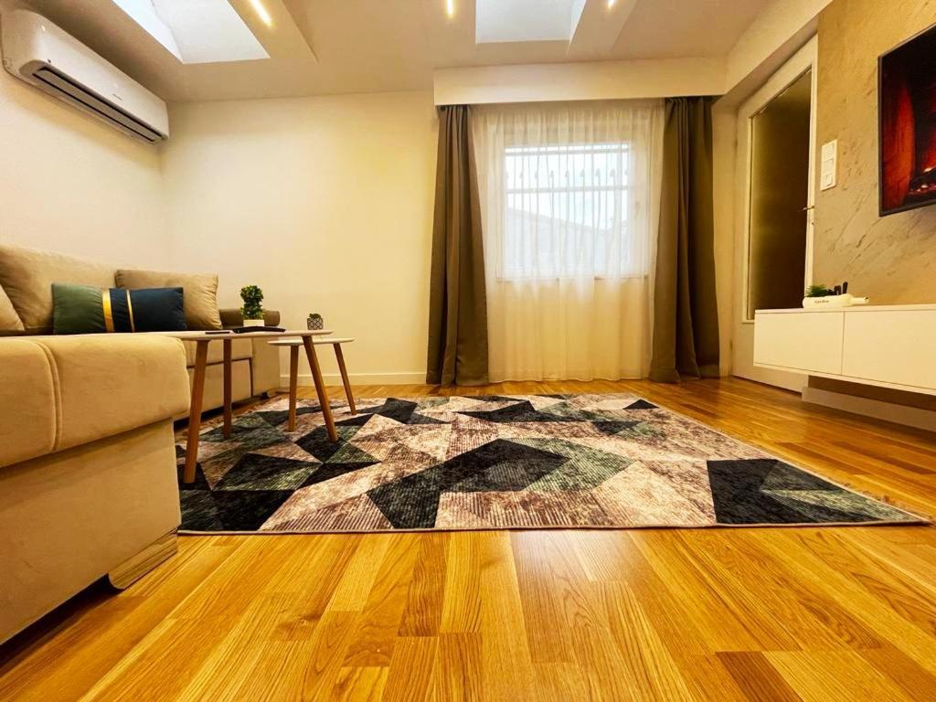Boutique Apartment Сараево Экстерьер фото